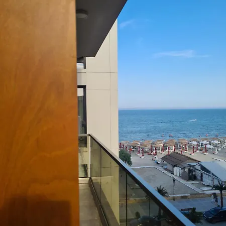 Promenada Family Studio Primul Rand La Mare דירה